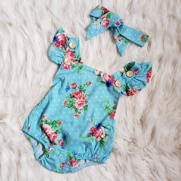 Pinafore baby romper - Picture 1 of 2